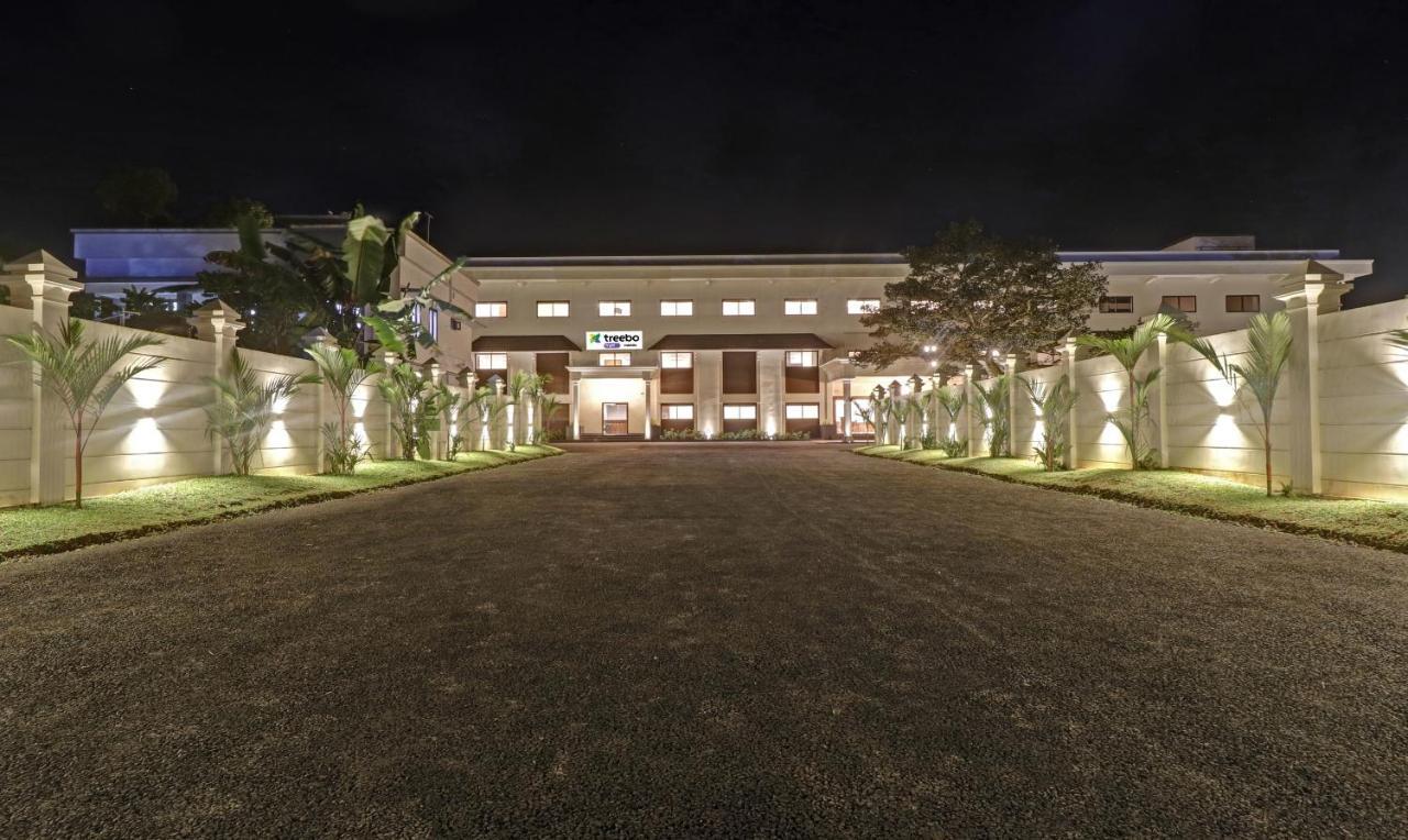 Treebo Premium Vahada 7 Minutes Drive From Ambalapuzha Sree Krishna Swamy Temple Hotel Alappuzha Exterior photo